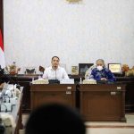 Bahas Capaian Layanan Kepala PD dan Camat